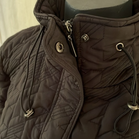 Weathercast Black Houndstooth Quilted Jacket with Hideaway Hood - Picture 4 of 16